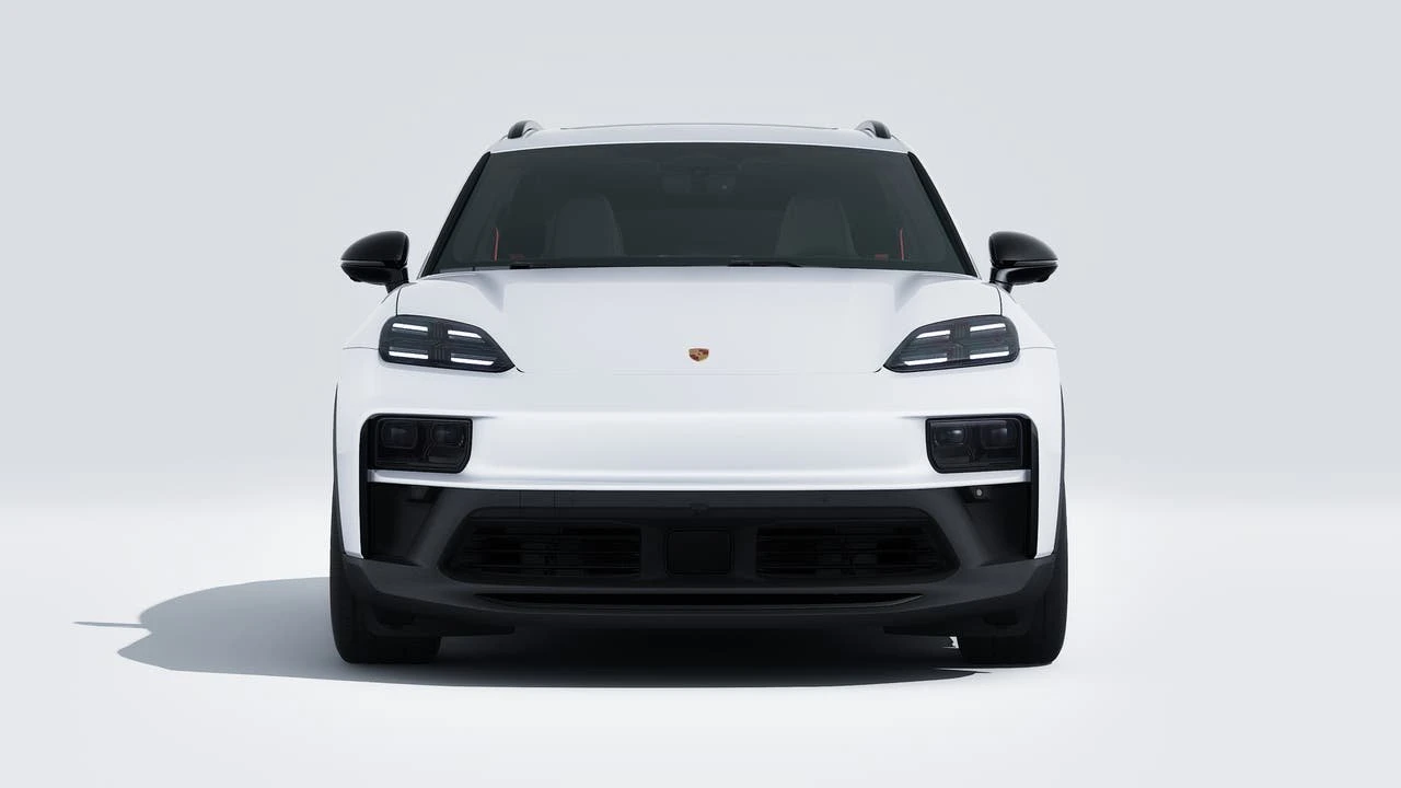 2026 Porsche Macan GTS - Image 8 of 14