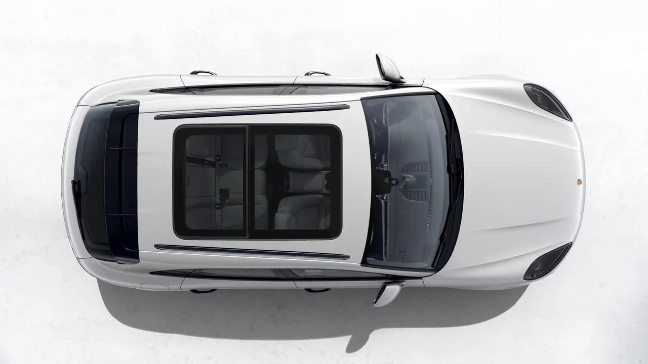 2026 Porsche Macan - Image 5 of 10