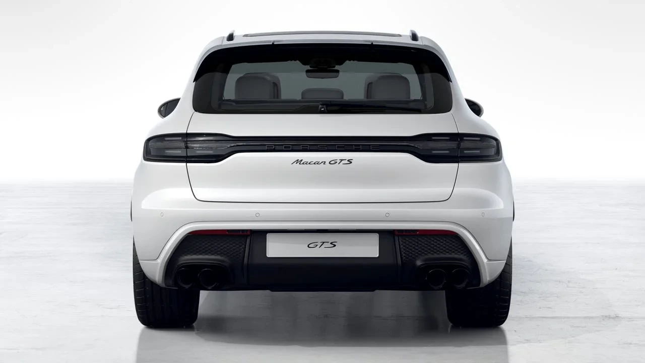 2026 Porsche Macan - Image 7 of 10