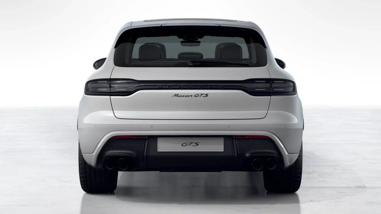 2026 Porsche Macan GTS - Image 7 of 10