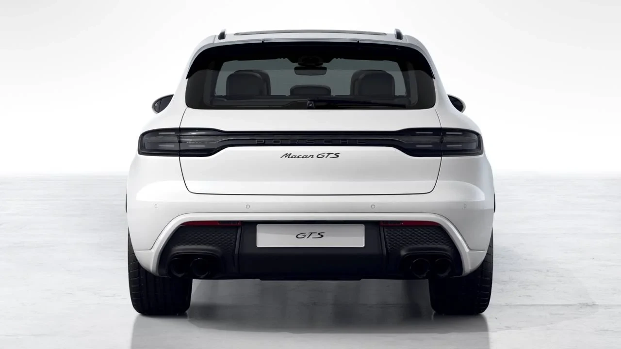 2026 Porsche Macan GTS - Image 7 of 10