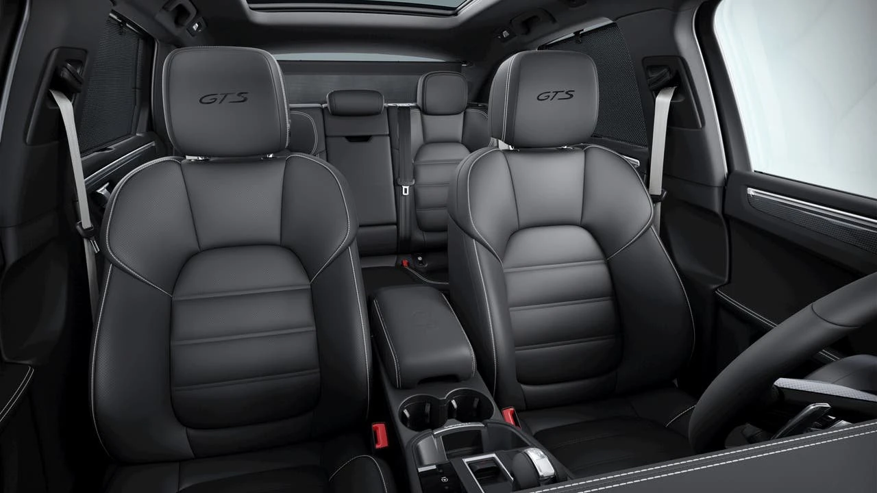 2026 Porsche Macan GTS - Image 10 of 10