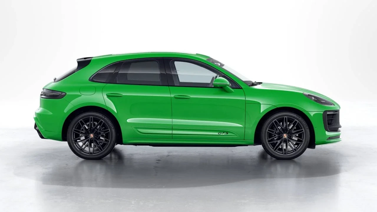 2026 Porsche Macan GTS - Image 6 of 10