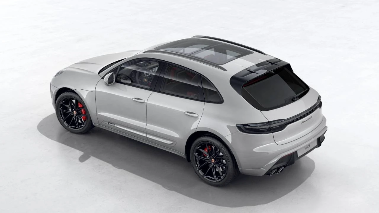 2026 Porsche Macan GTS - Image 4 of 10