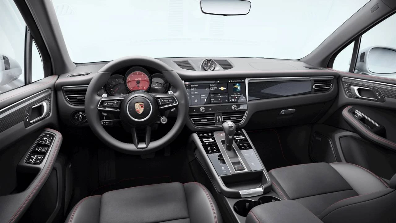 2026 Porsche Macan GTS - Image 9 of 10