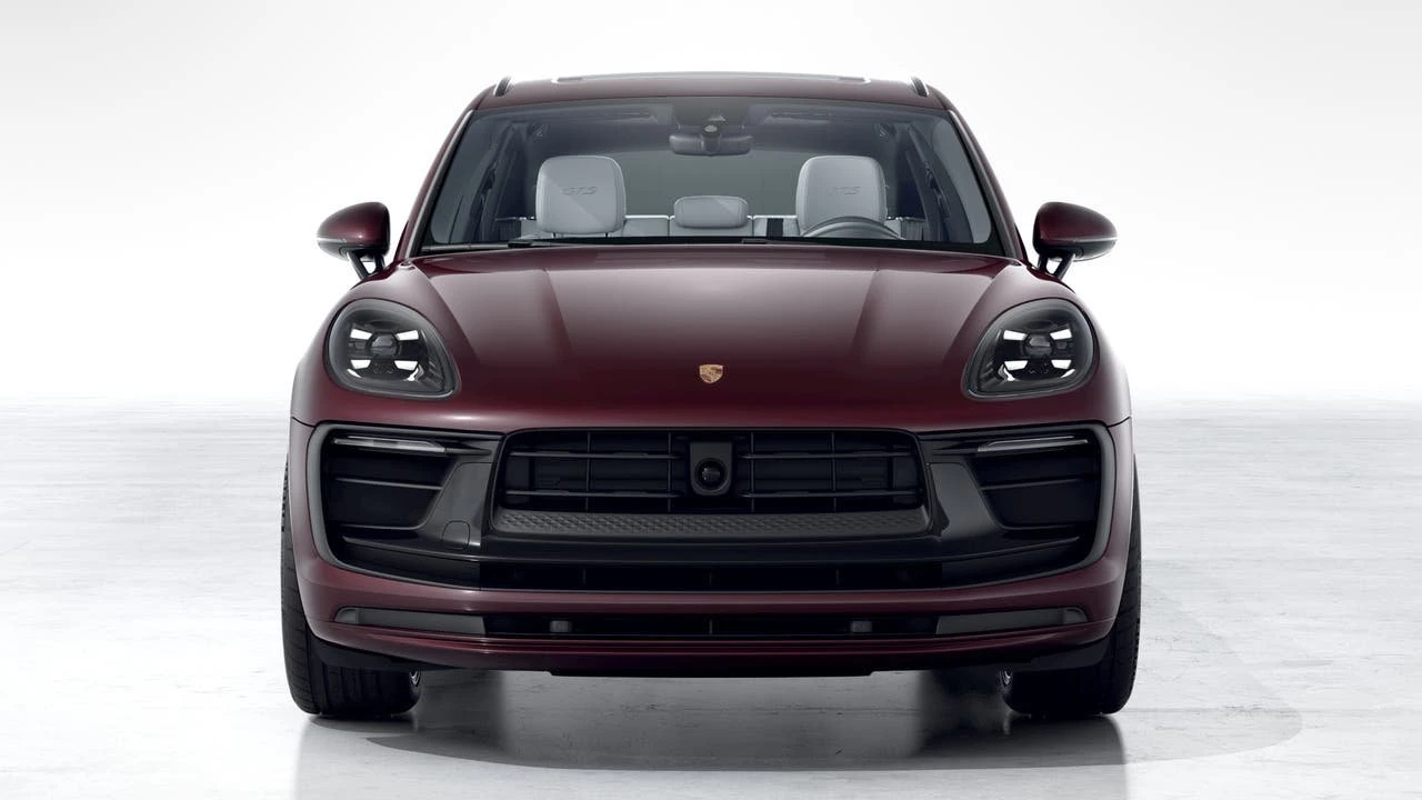 2026 Porsche Macan GTS - Image 8 of 10