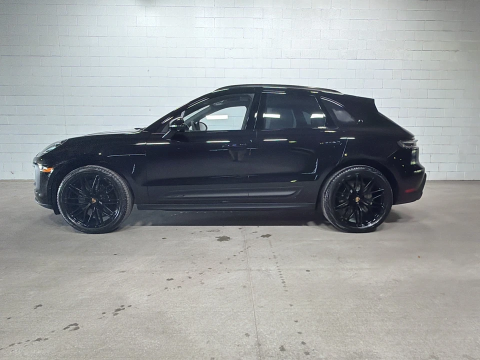 2026 Porsche Macan GTS - Image 2 of 31