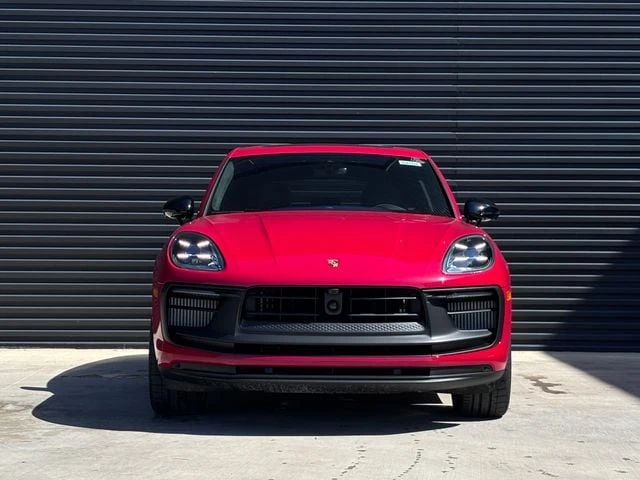 2026 Porsche Macan GTS - Image 10 of 30