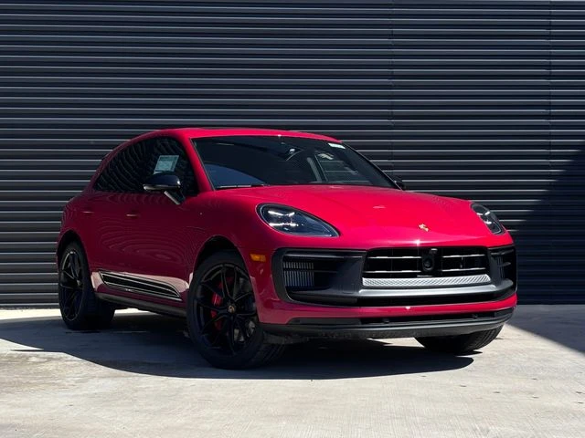 2026 Porsche Macan GTS - Image 9 of 30