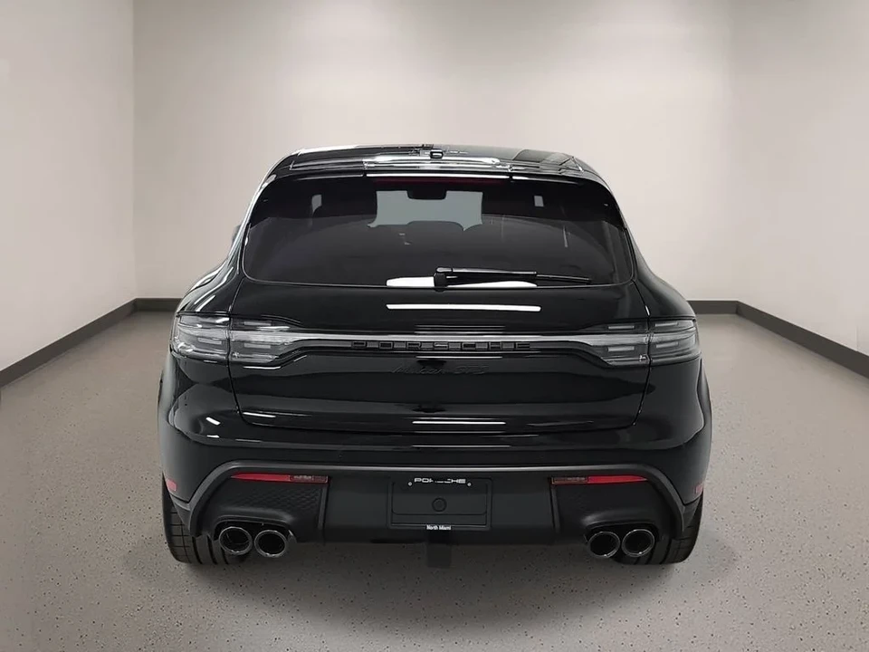 2026 Porsche Macan GTS - Image 6 of 31