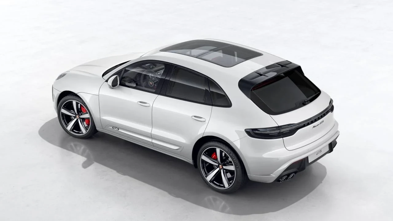 2026 Porsche Macan GTS - Image 4 of 10