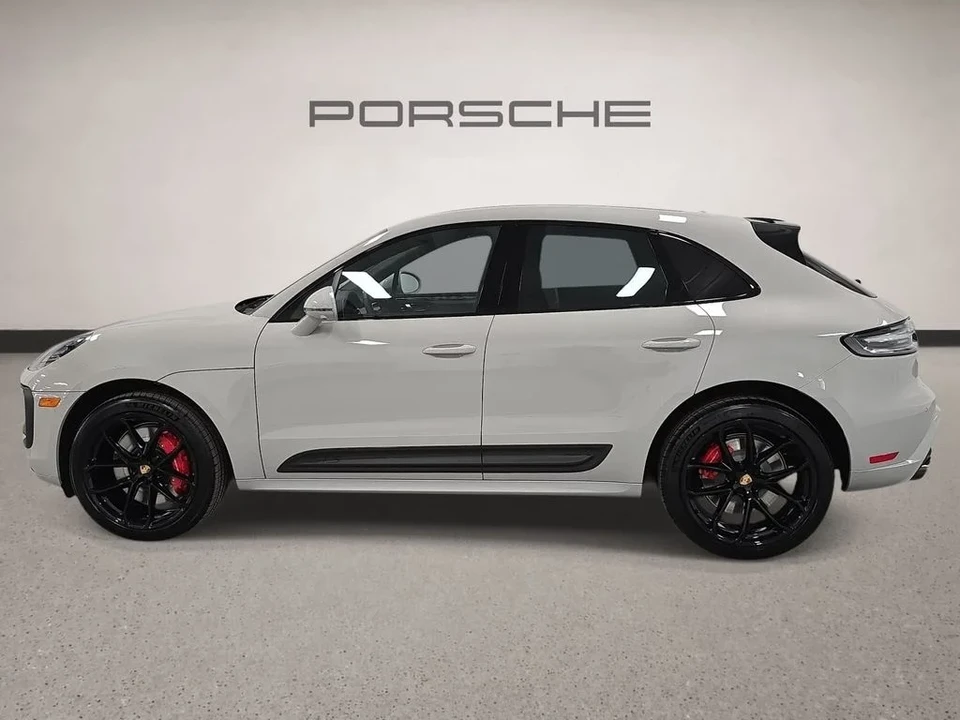 2026 Porsche Macan GTS - Image 2 of 31