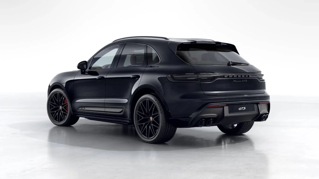 2026 Porsche Macan GTS - Image 3 of 10