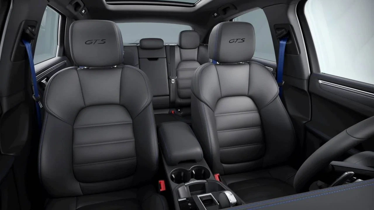 2026 Porsche Macan GTS - Image 10 of 10