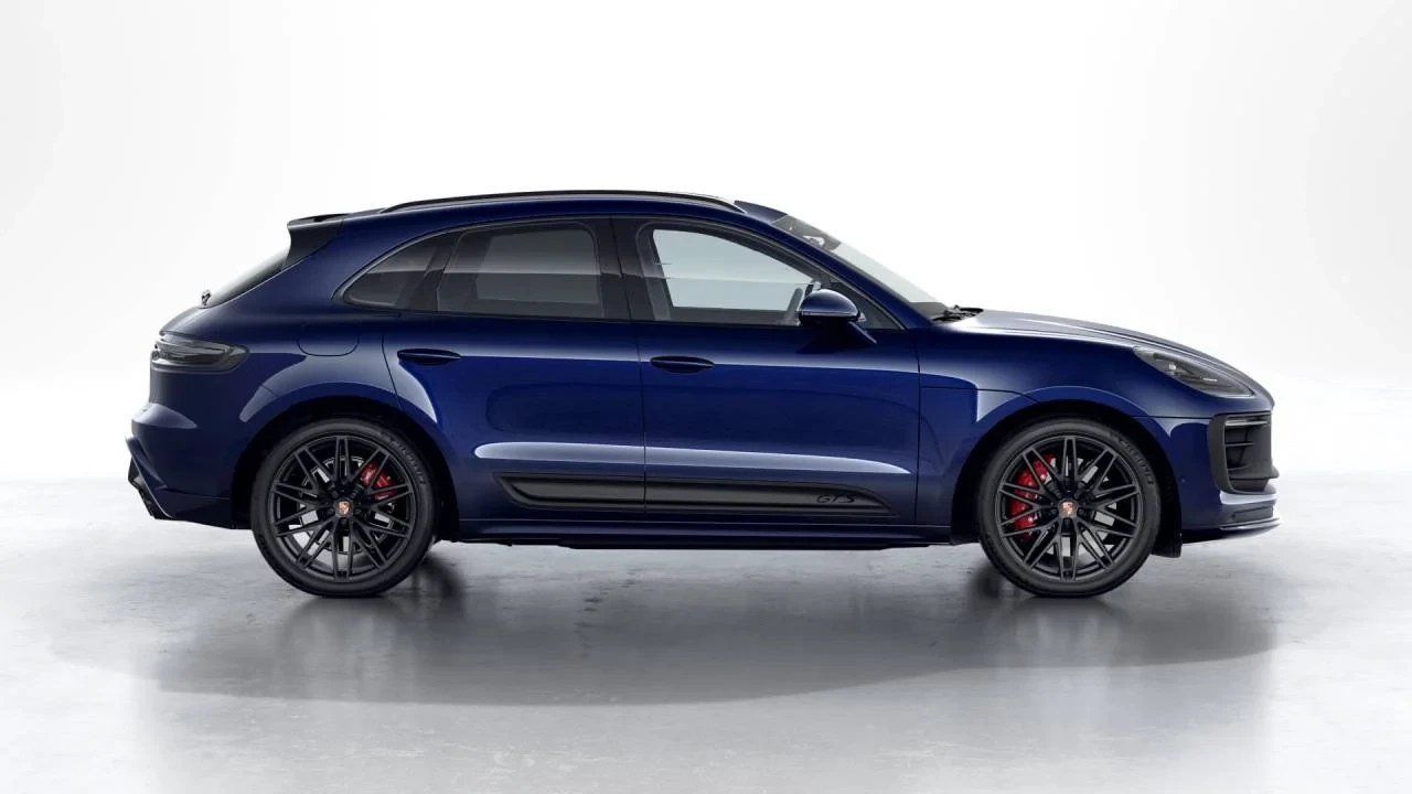 2026 Porsche Macan GTS - Image 6 of 10