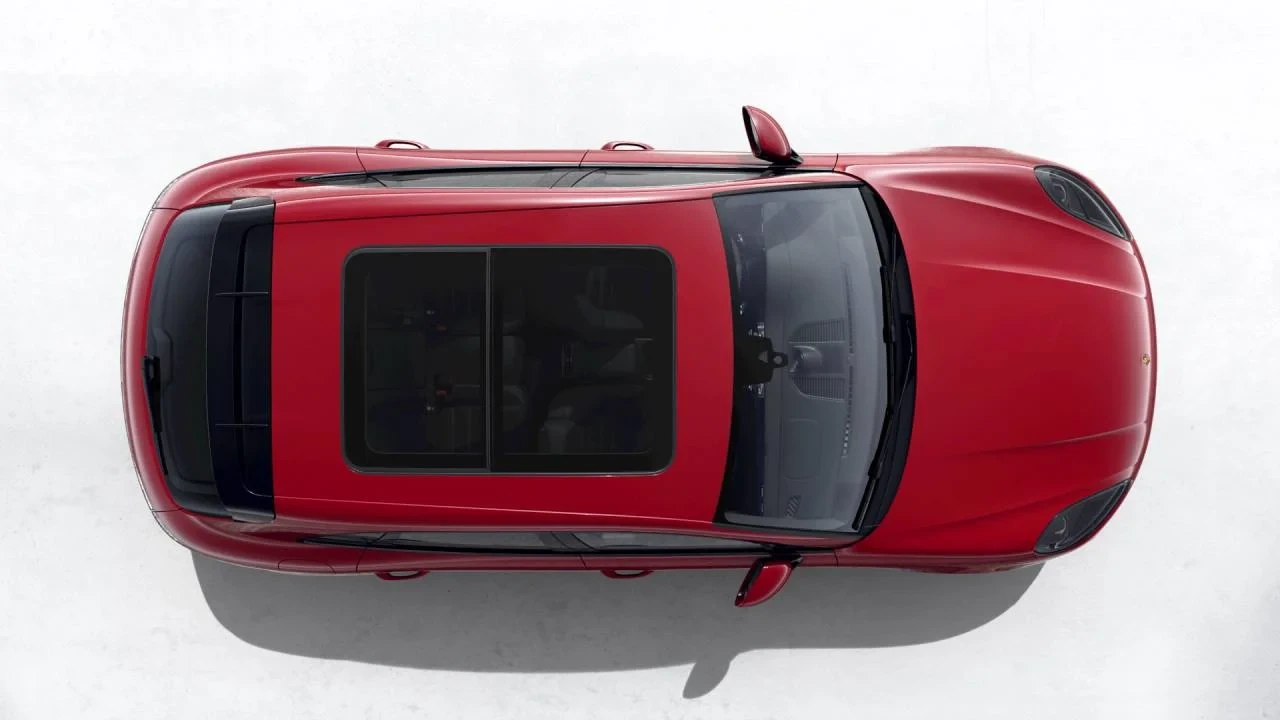 2026 Porsche Macan GTS - Image 5 of 10