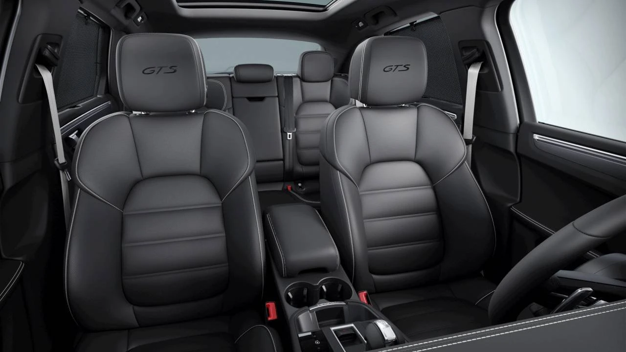 2026 Porsche Macan GTS - Image 10 of 10