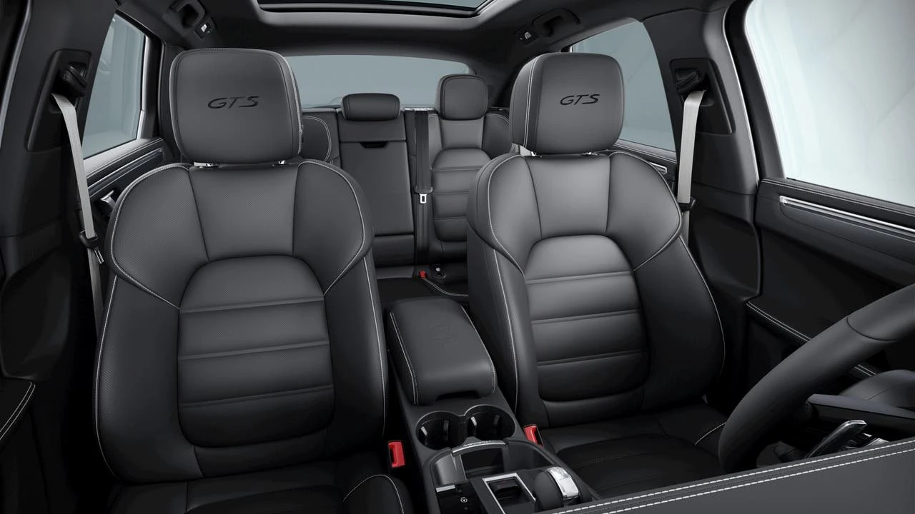 2026 Porsche Macan GTS - Image 10 of 10