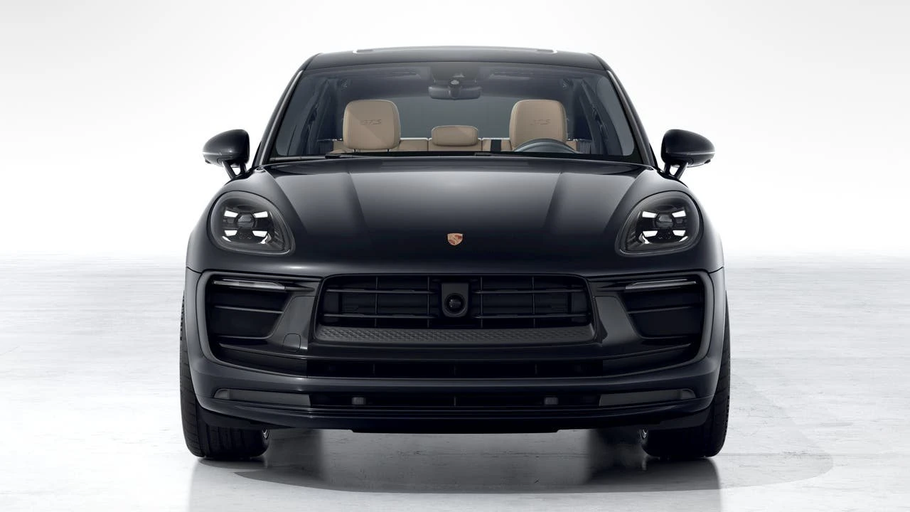 2026 Porsche Macan GTS - Image 8 of 10