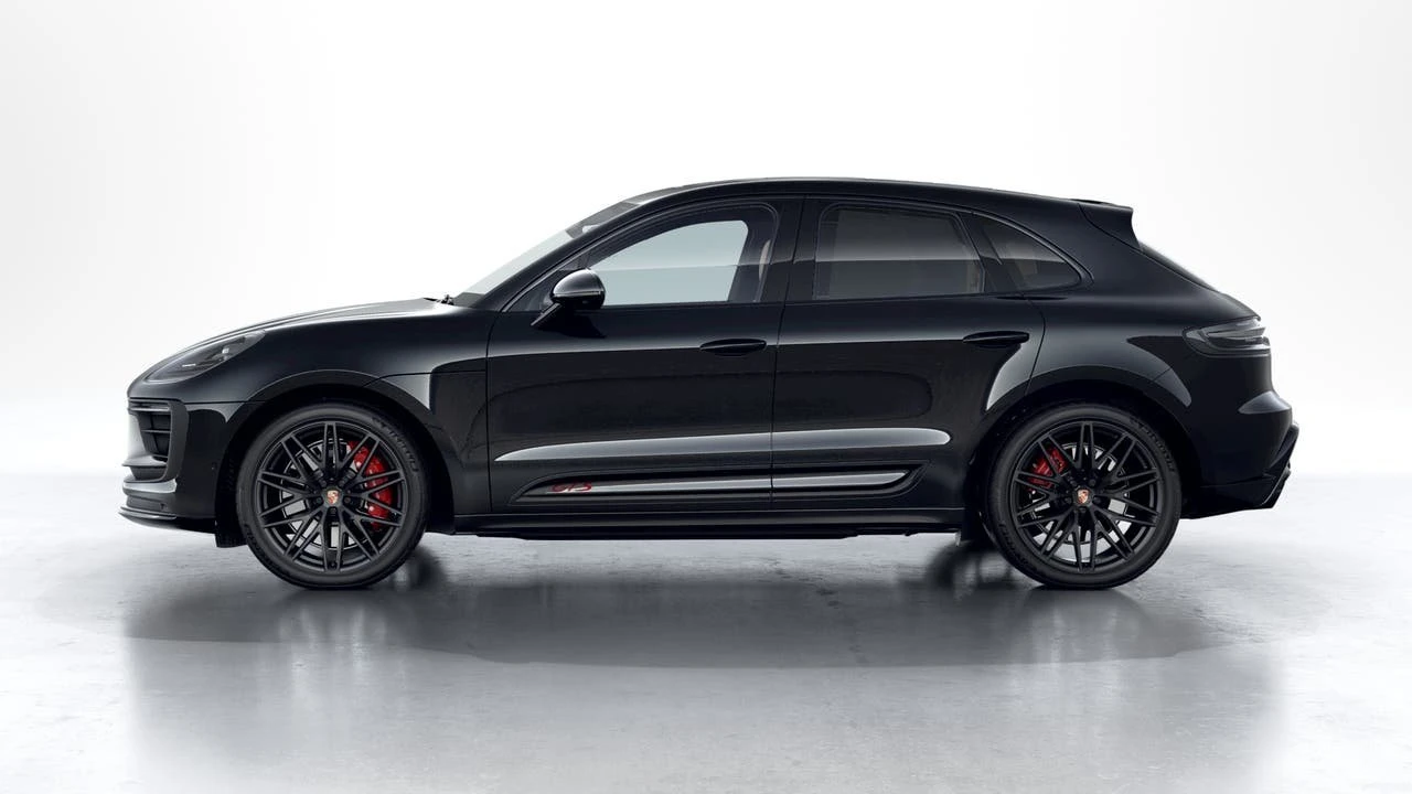 2026 Porsche Macan GTS - Image 2 of 10