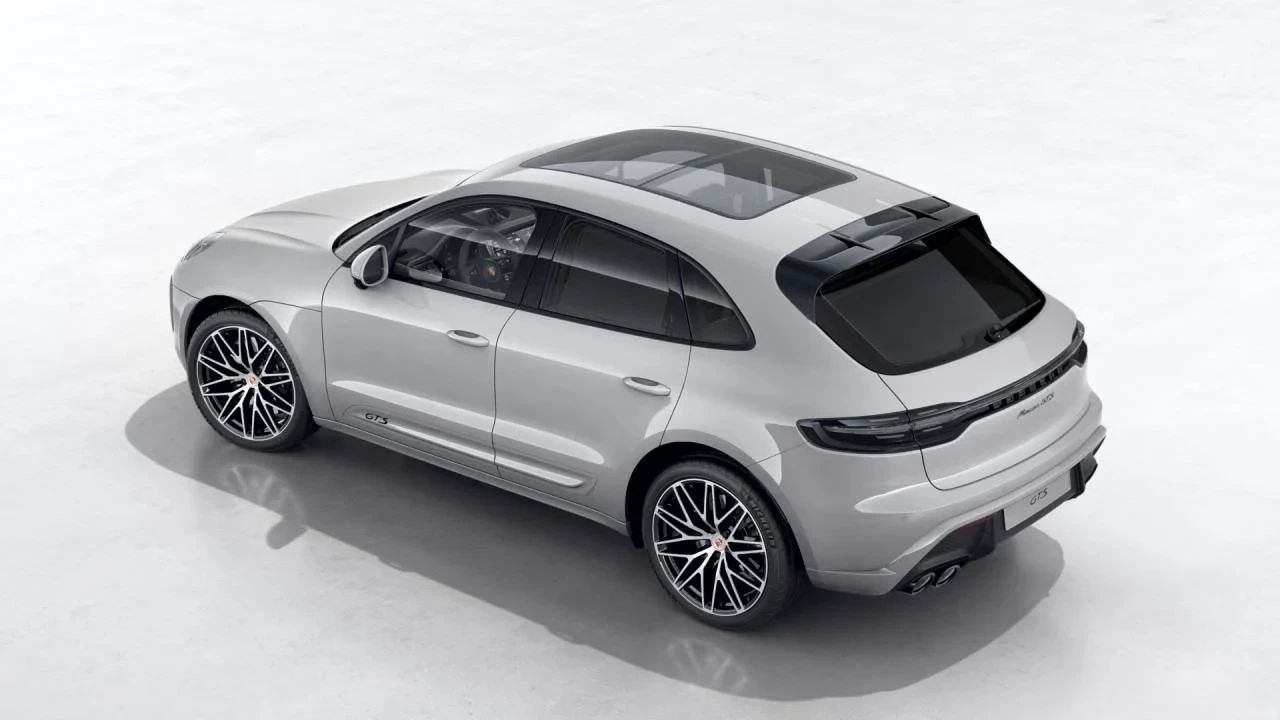 2026 Porsche Macan GTS - Image 4 of 10