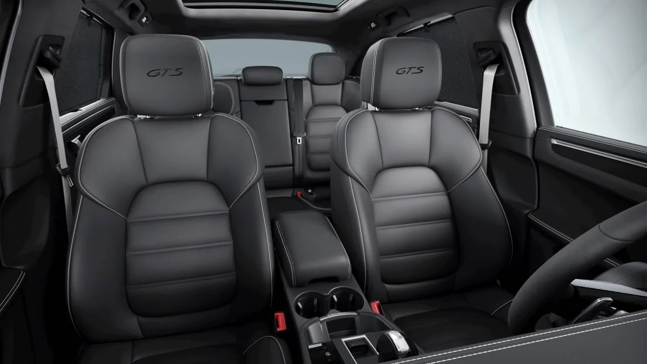 2026 Porsche Macan GTS - Image 10 of 10