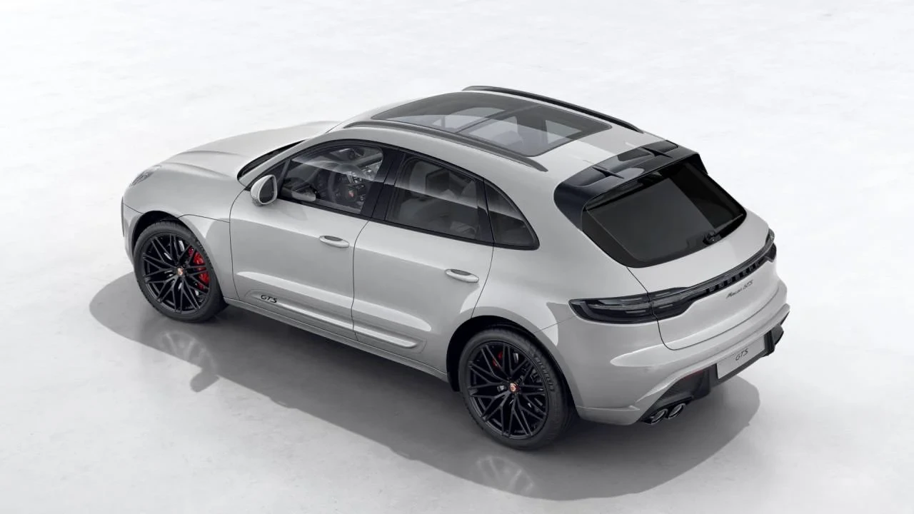 2026 Porsche Macan GTS - Image 4 of 10
