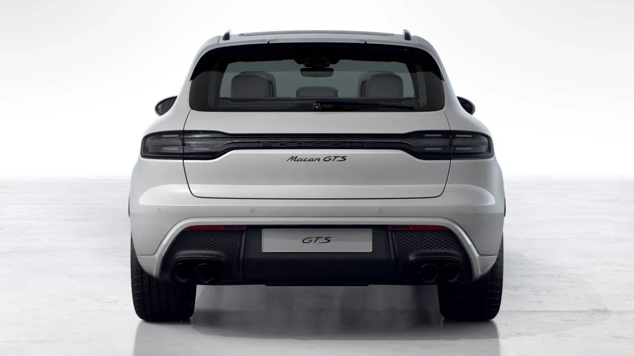 2026 Porsche Macan GTS - Image 7 of 10