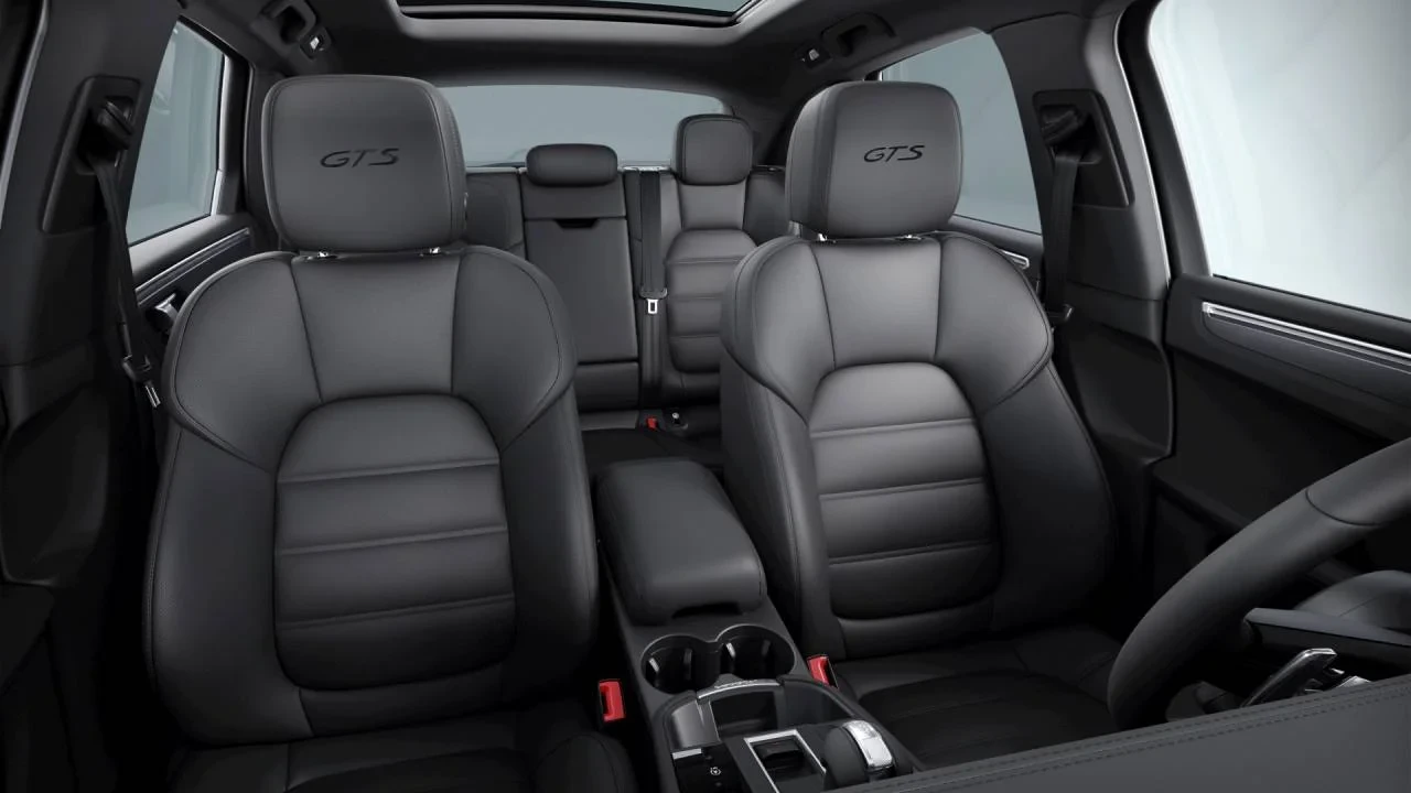2026 Porsche Macan GTS - Image 10 of 10