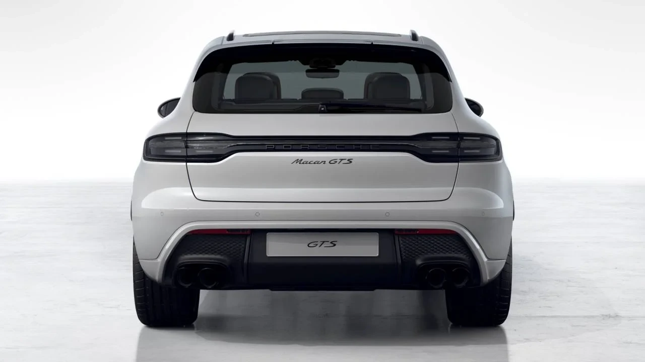 2026 Porsche Macan GTS - Image 7 of 10