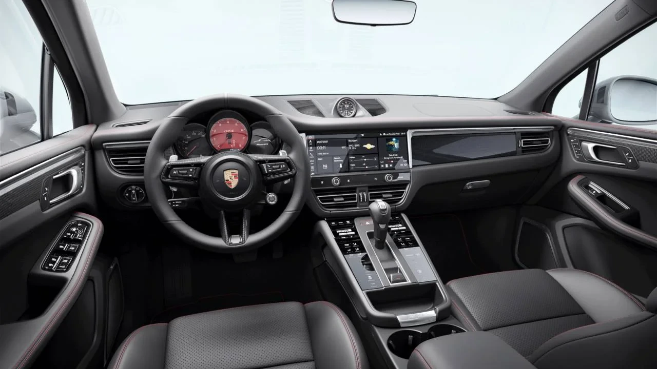 2026 Porsche Macan GTS - Image 9 of 10