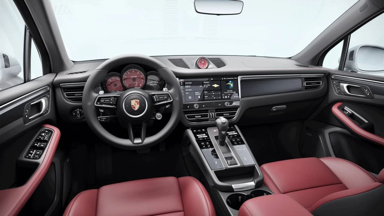 2026 Porsche Macan GTS - Image 9 of 10
