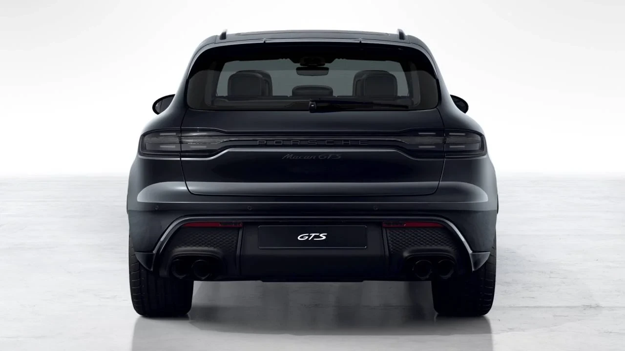 2026 Porsche Macan GTS - Image 7 of 10