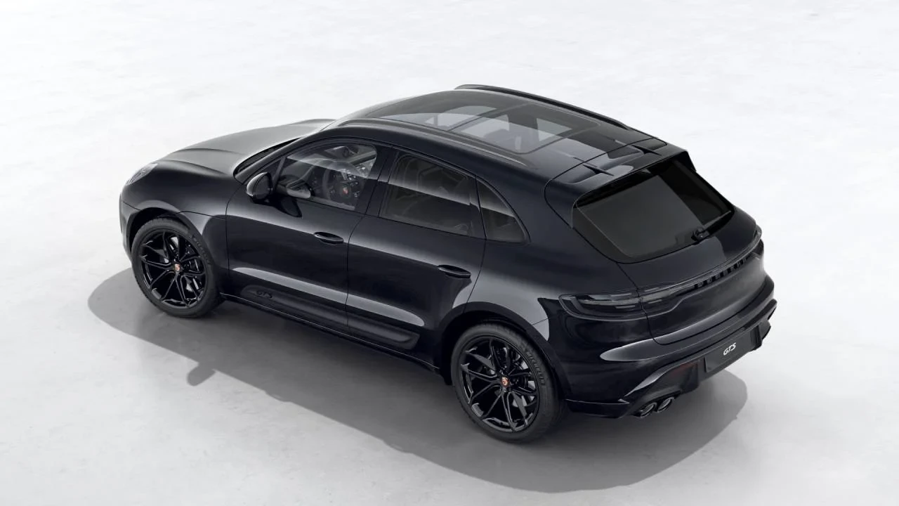 2026 Porsche Macan GTS - Image 4 of 10