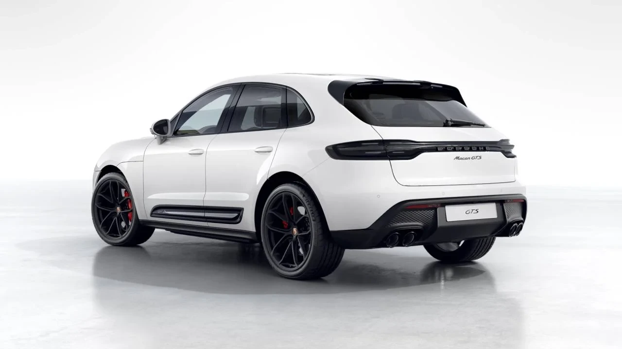 2026 Porsche Macan GTS - Image 3 of 10