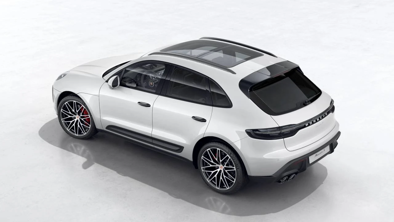 2026 Porsche Macan S - Image 4 of 10