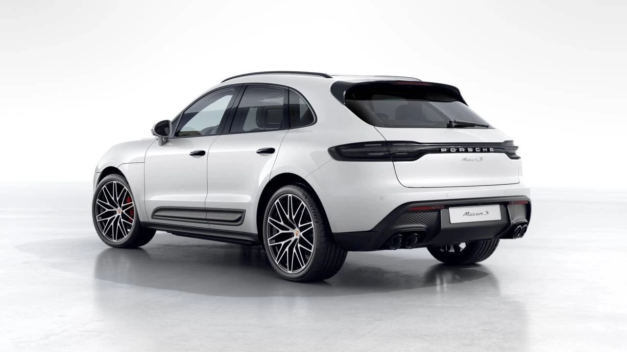 2026 Porsche Macan S - Image 3 of 10