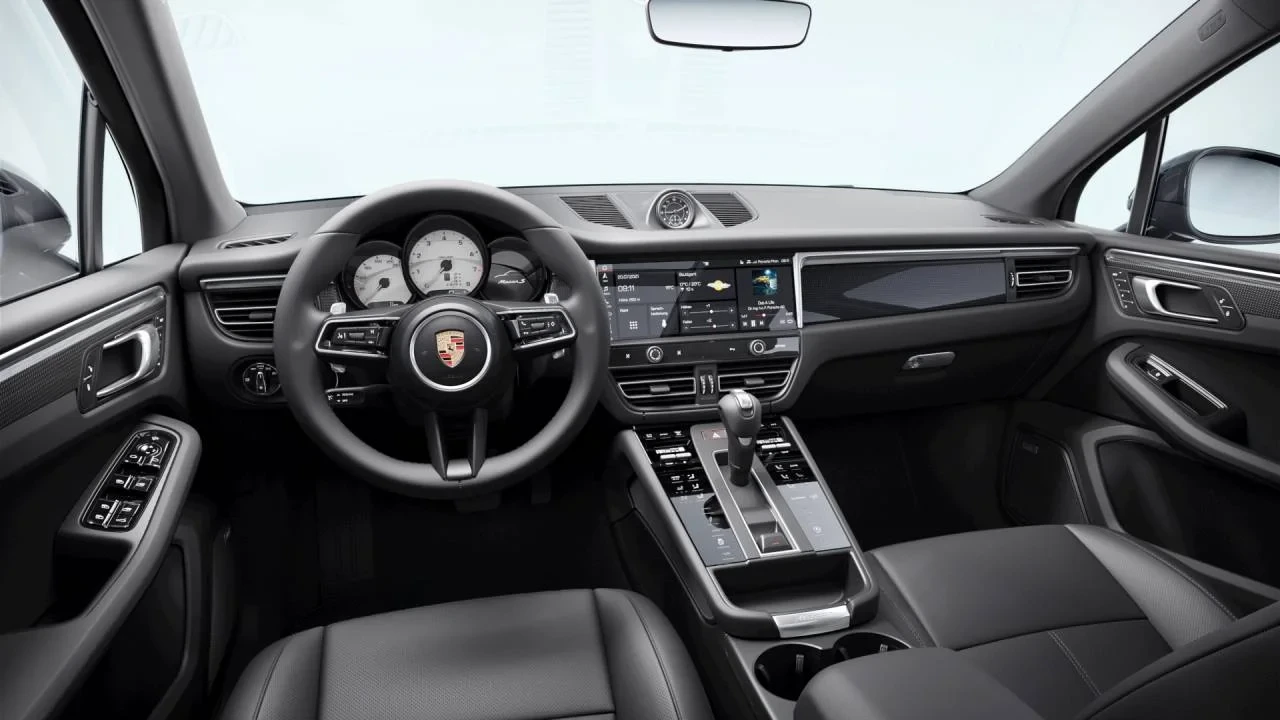 2026 Porsche Macan S - Image 9 of 10