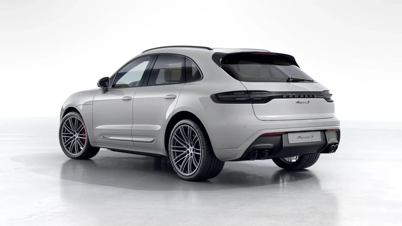 2026 Porsche Macan S - Image 3 of 10