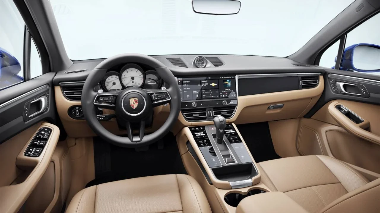 2026 Porsche Macan S - Image 9 of 10