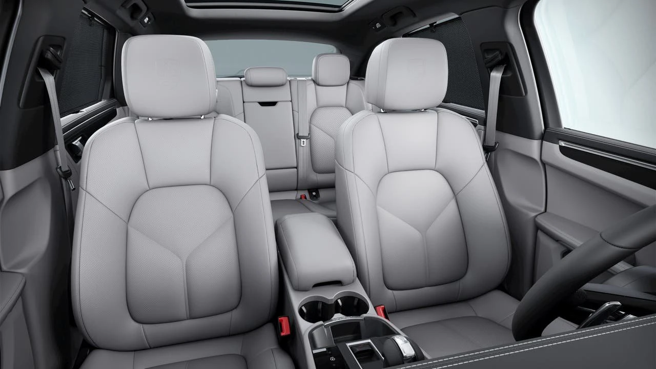 2026 Porsche Macan S - Image 10 of 10