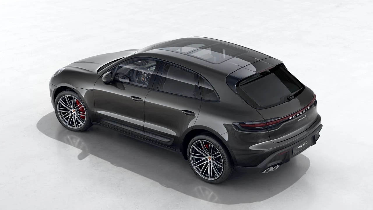 2026 Porsche Macan S - Image 4 of 10
