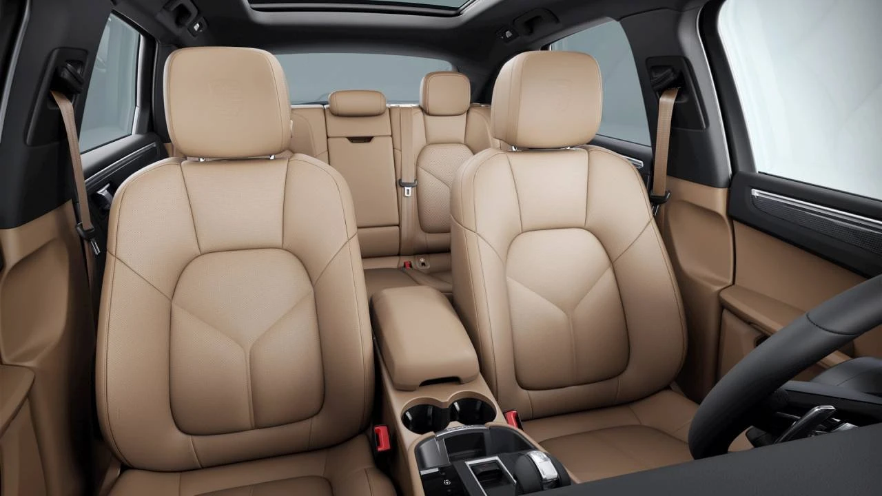 2026 Porsche Macan S - Image 10 of 10