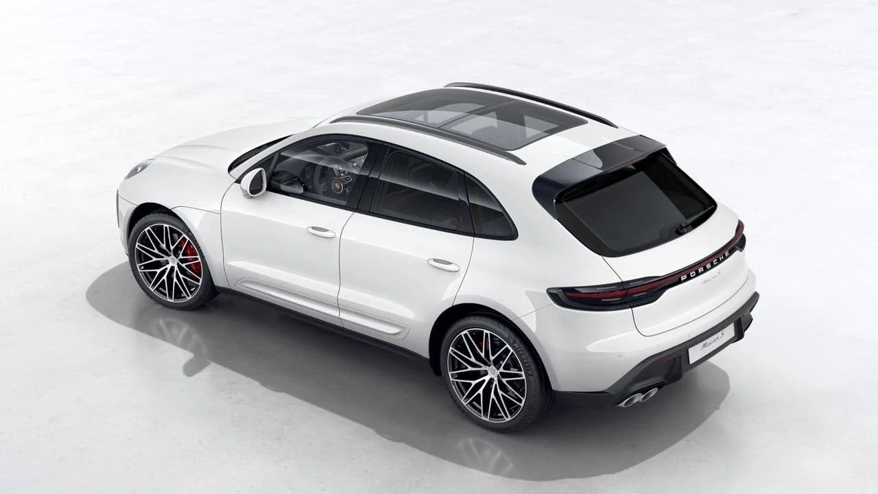 2026 Porsche Macan S - Image 4 of 10