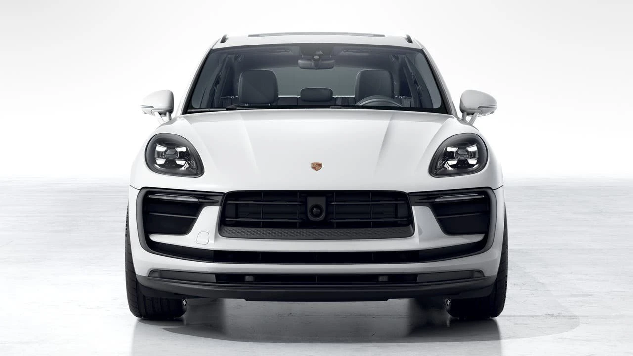 2026 Porsche Macan S - Image 8 of 10