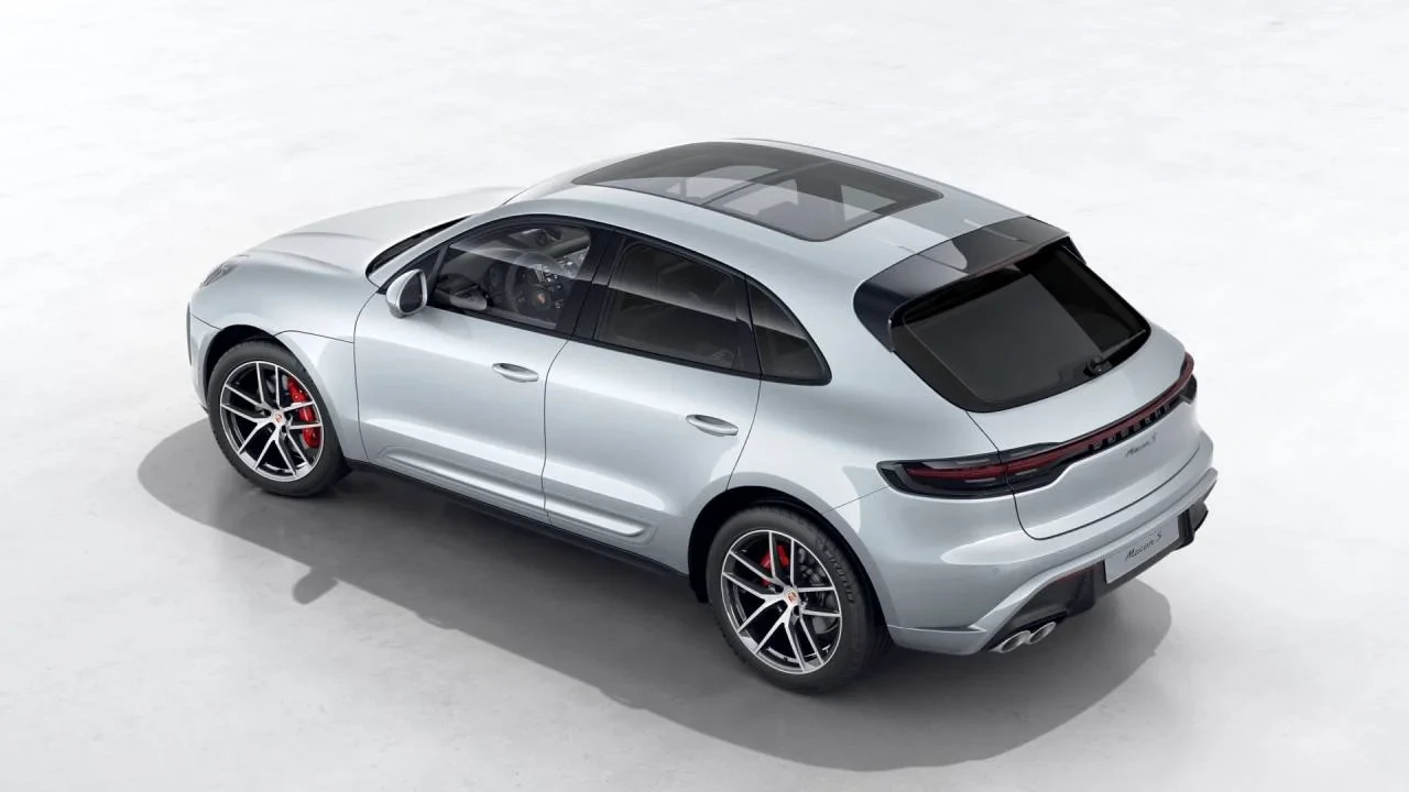 2026 Porsche Macan S - Image 4 of 10
