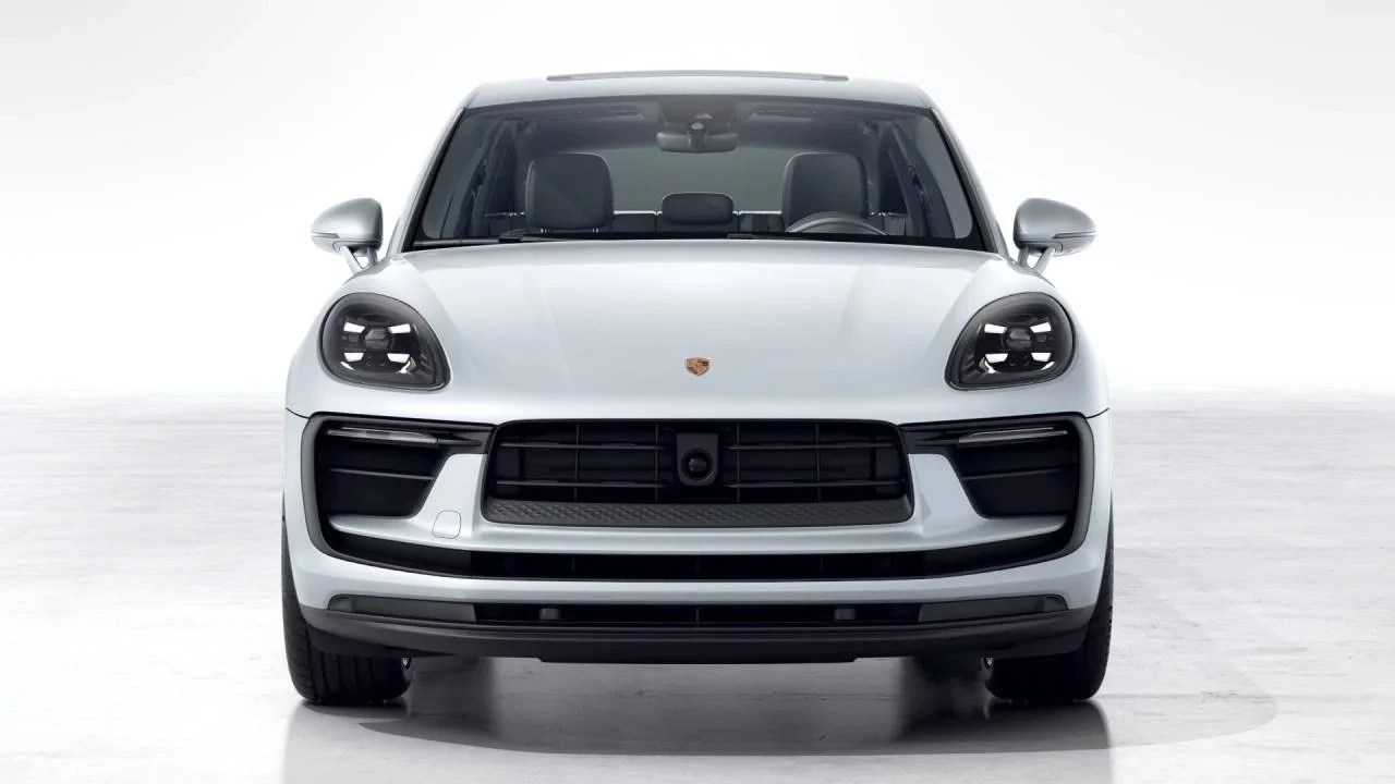2026 Porsche Macan S - Image 8 of 10