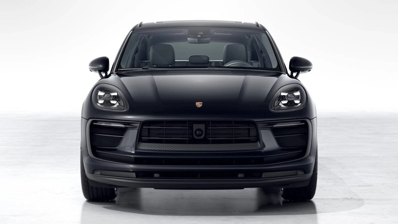 2026 Porsche Macan S - Image 8 of 10