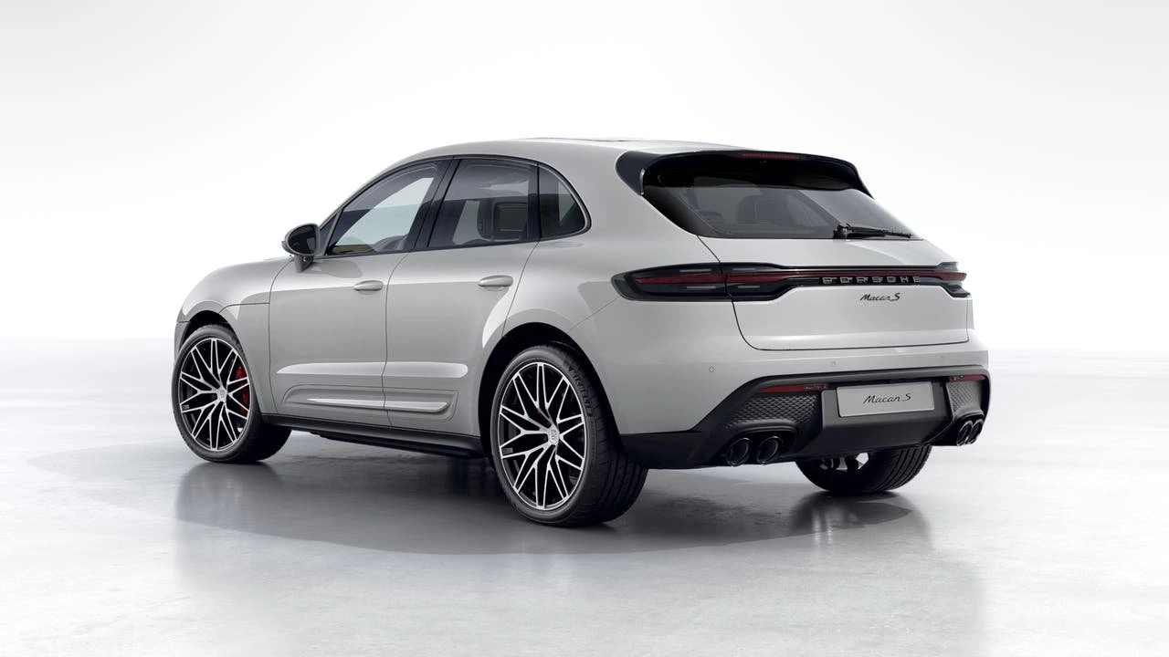 2026 Porsche Macan S - Image 3 of 10