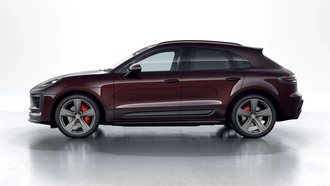 2026 Porsche Macan S - Image 2 of 10